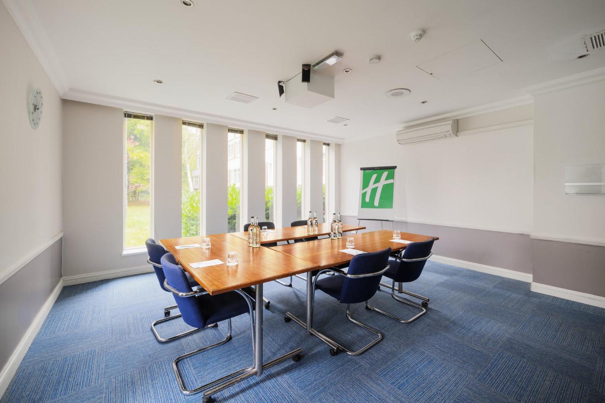 Holiday Inn York By Ihg Exterior photo