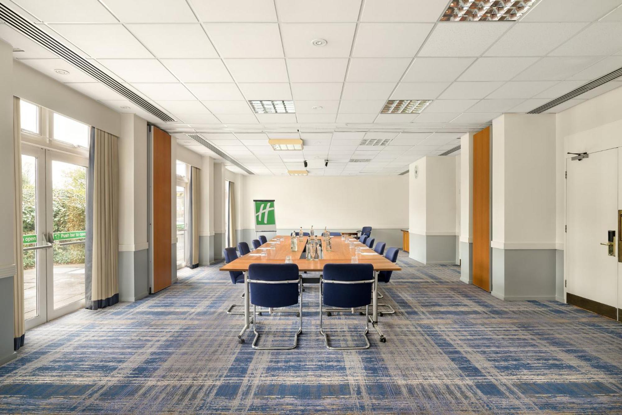 Holiday Inn York By Ihg Exterior photo