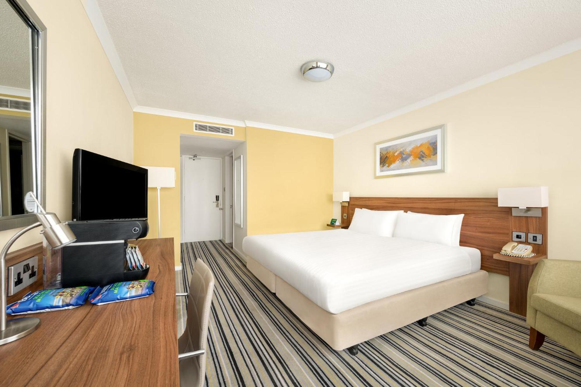 Holiday Inn York By Ihg Exterior photo