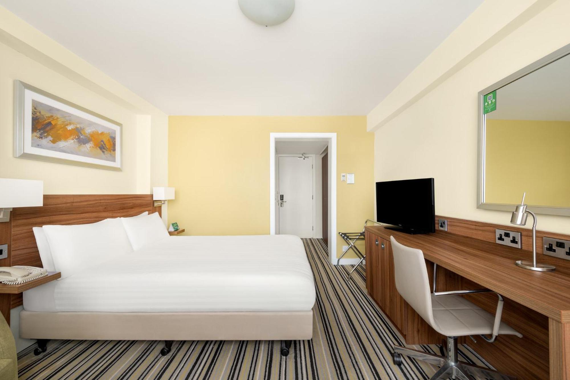 Holiday Inn York By Ihg Exterior photo